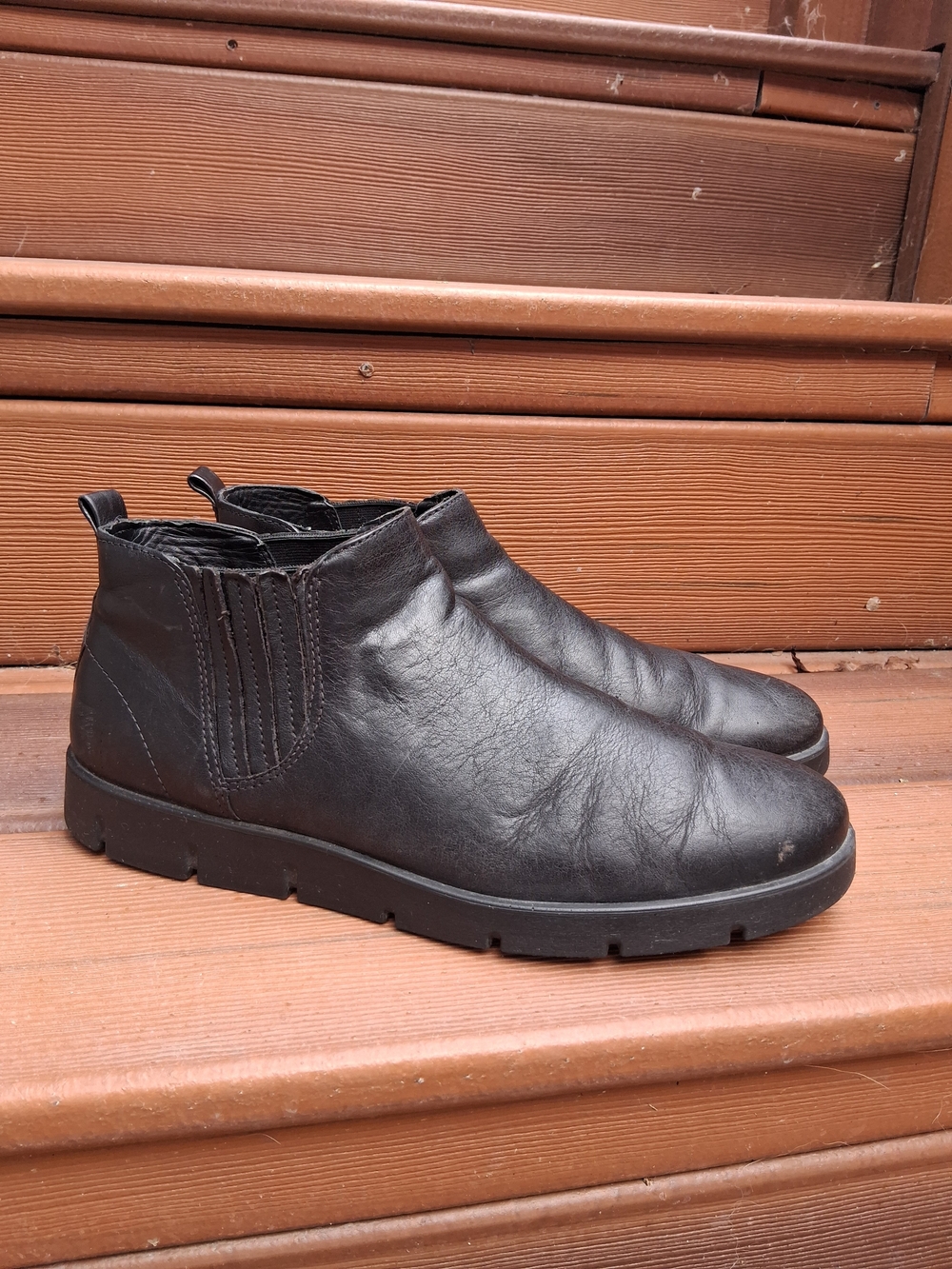 ECCO Bella Leather Chelsea Boots Black – Size 41